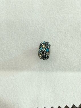 Pavé Crystal and sterling silver Chamilia charm - Blues
